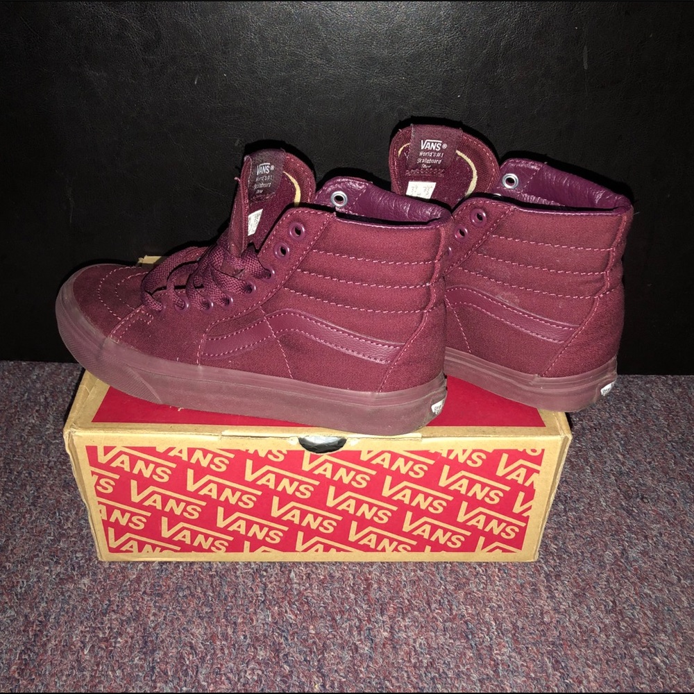 VANS Mono Canvas Sk8 Hi’s - BARELY WORN!!